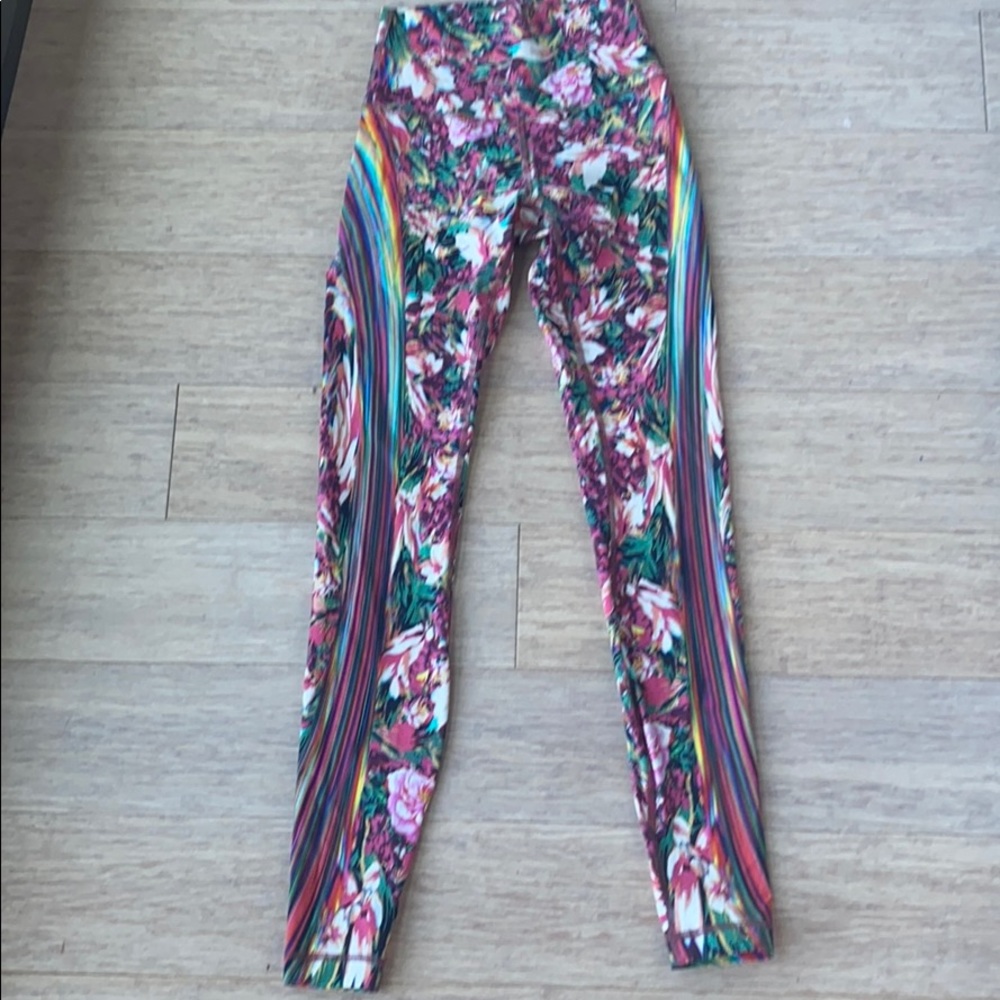 Lulu size 4 tights